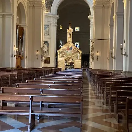 Domus Benedicta 2*