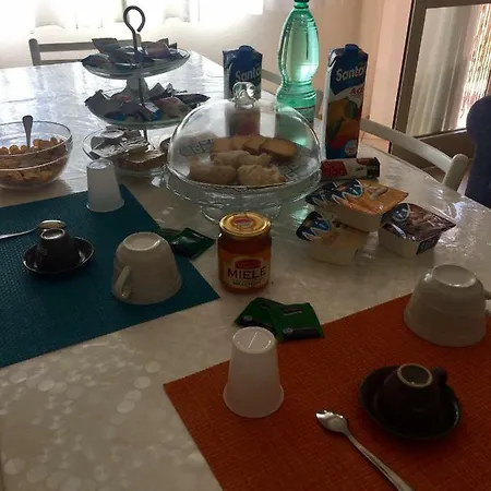 Domus Benedicta Bed & Breakfast 2*